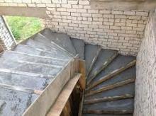 Фото заливки лестницы бетоном марки М300